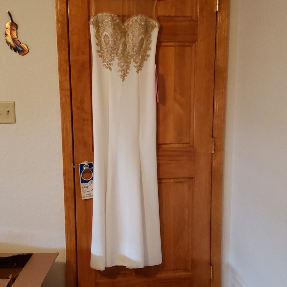 Wedding or event dress